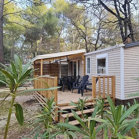 Mobilhome Premium 3ch 6pers * Nans-les-Pins